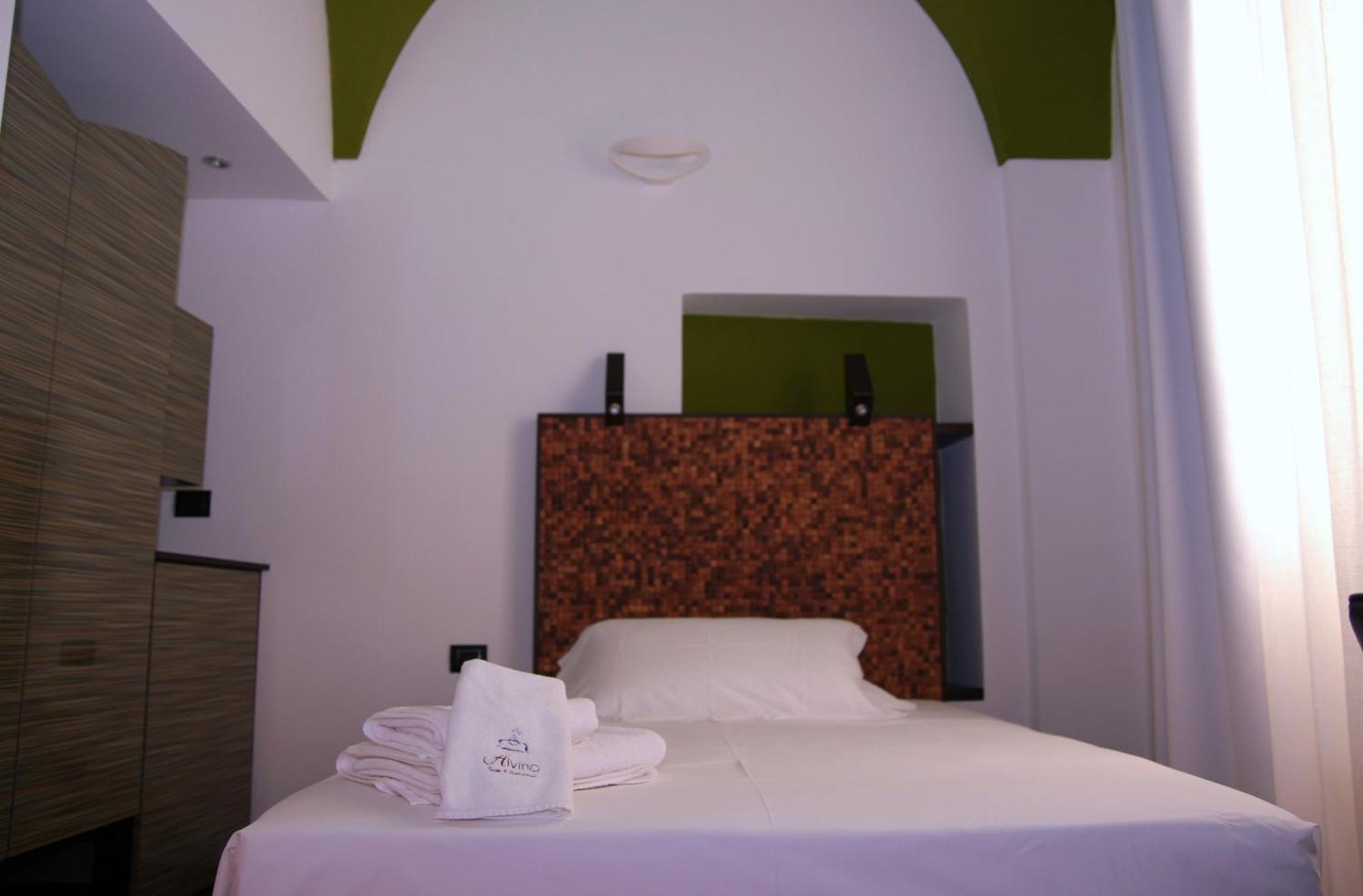 Alvino Suite And Breakfast Lecce Zimmer foto