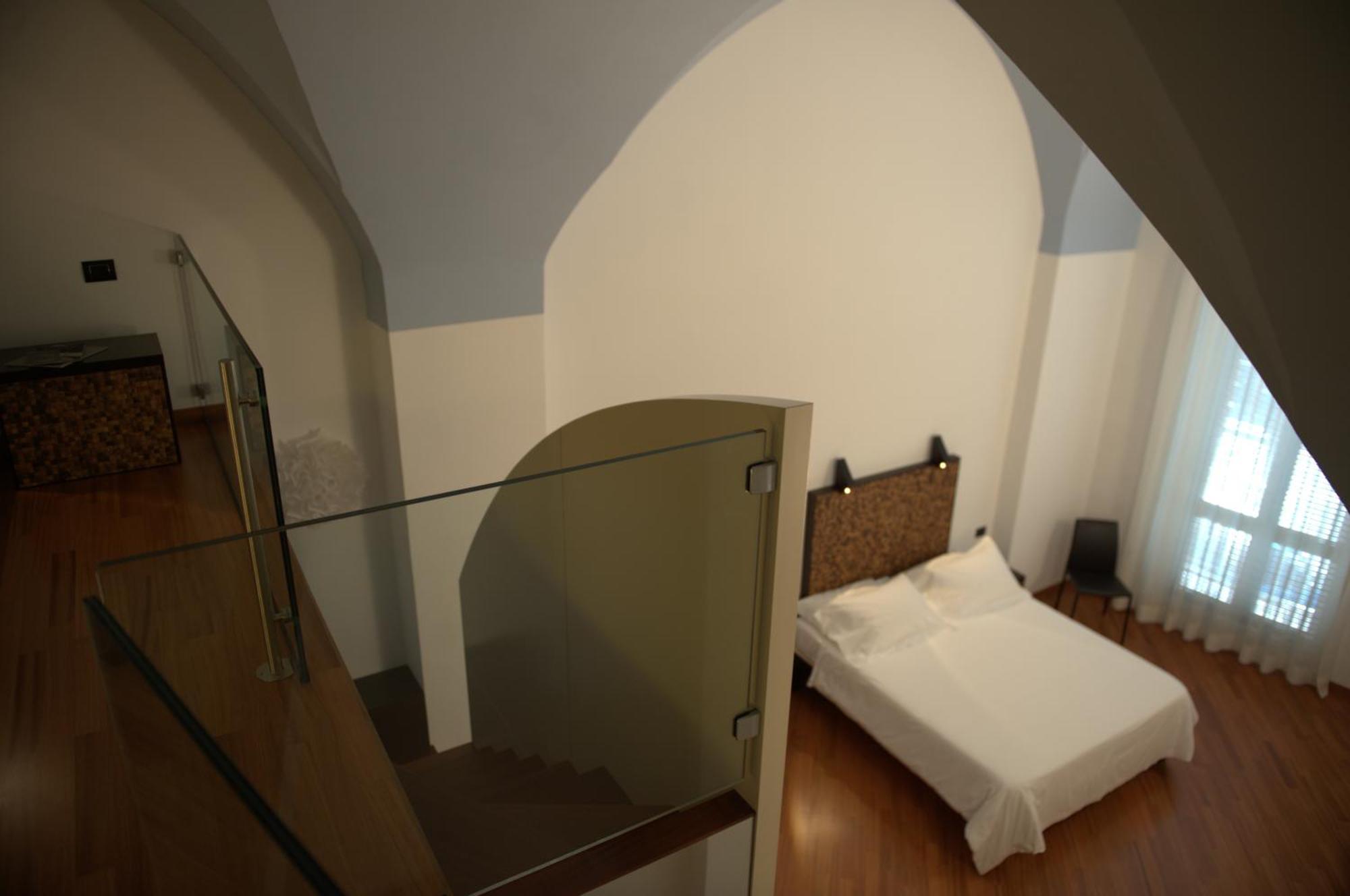 Alvino Suite And Breakfast Lecce Zimmer foto