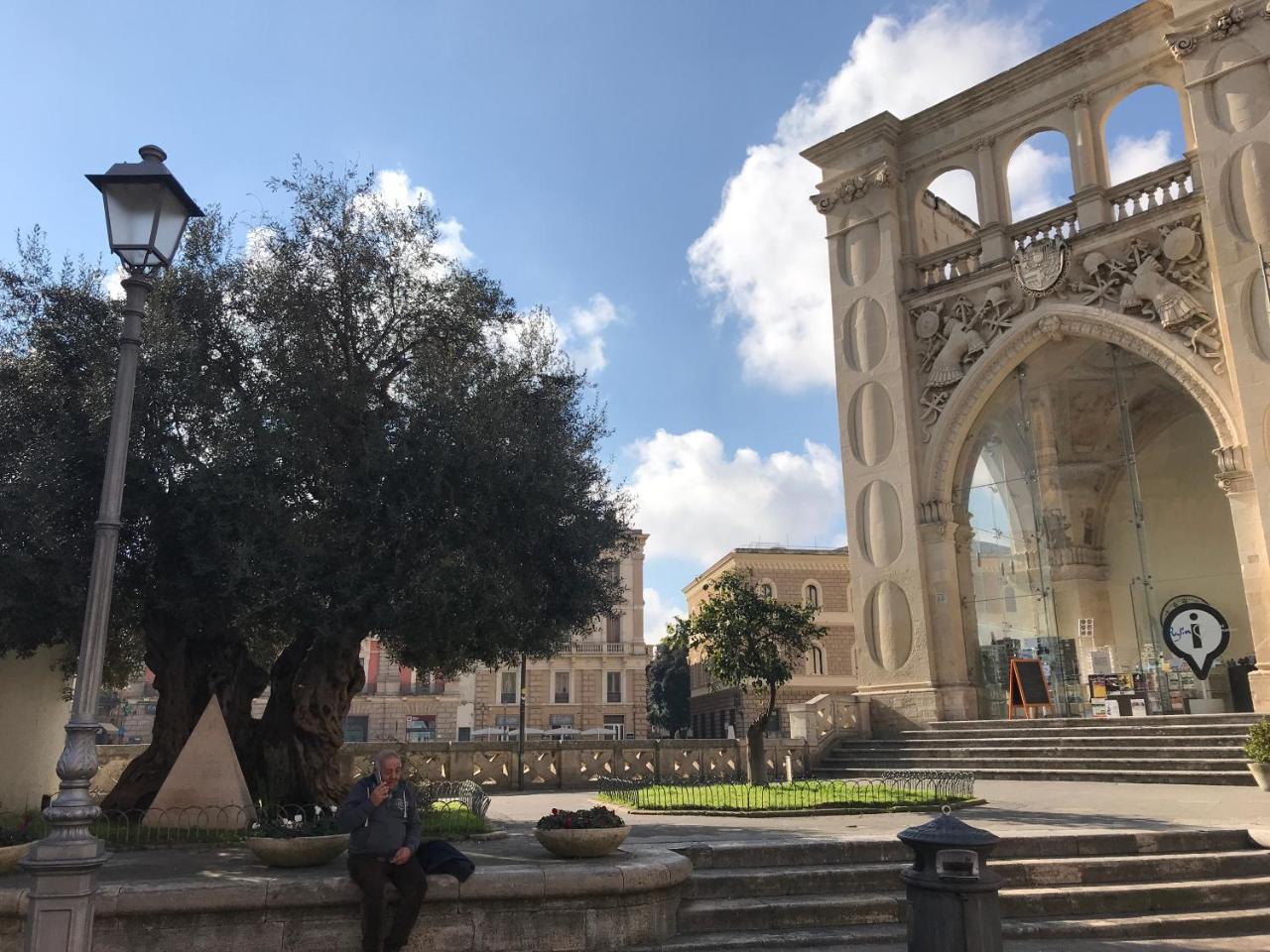 Alvino Suite And Breakfast Lecce Exterior foto